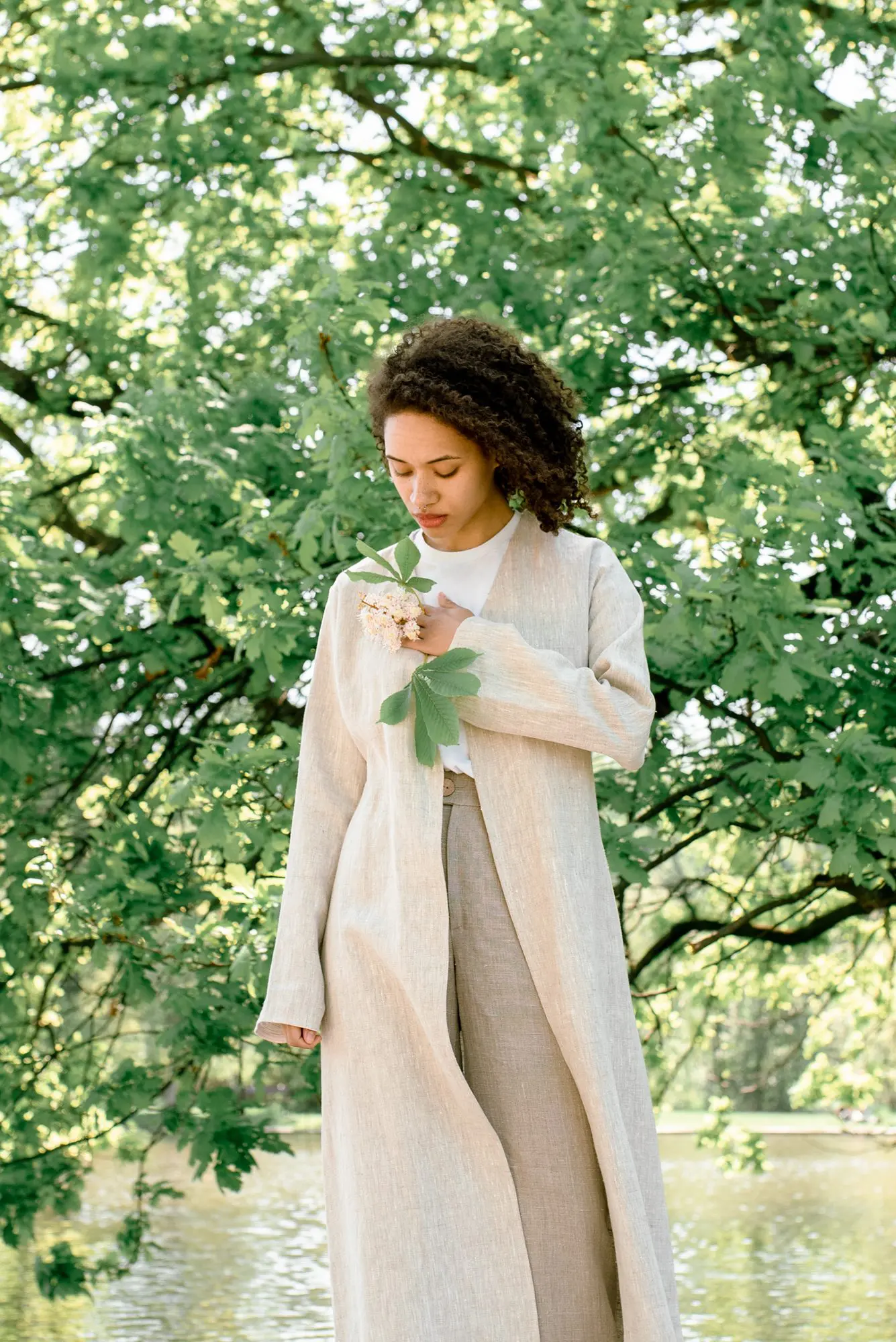 Elegantní jednoduchý kabátek - Už není - Obrázek 4