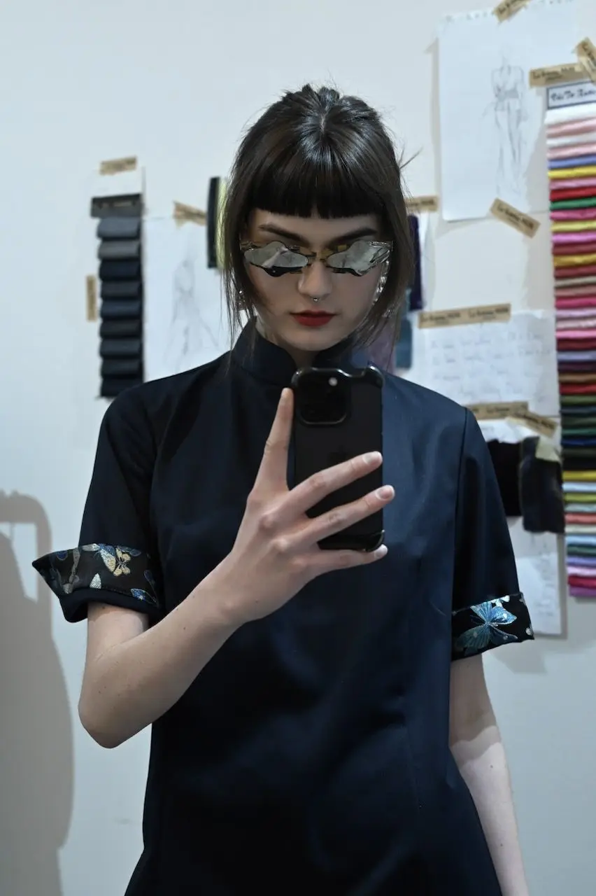 Qipao šaty tmavě modré - Obrázek 7