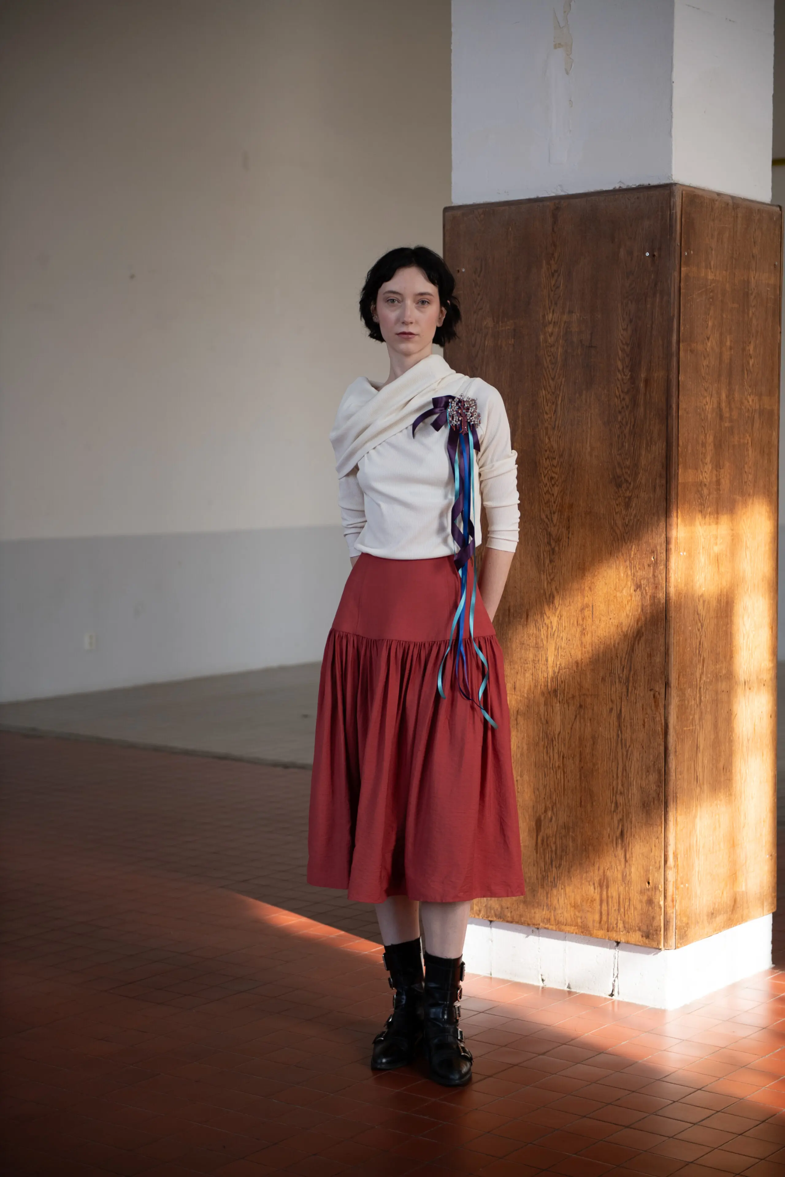 Off-Shoulder Top Ivory - Obrázek 3