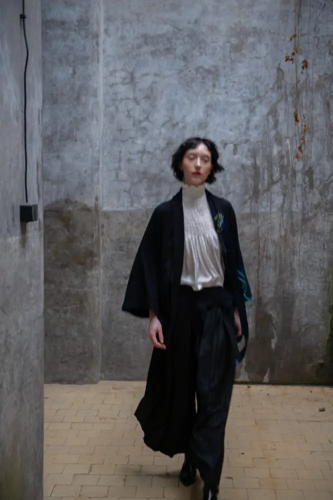 Černé Kimono jako Svetr