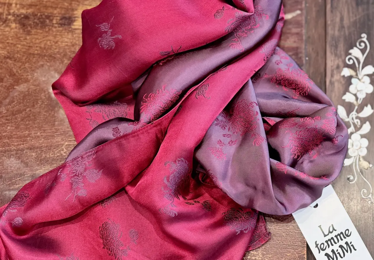 "Rouge" Silk Scarf - Image 6