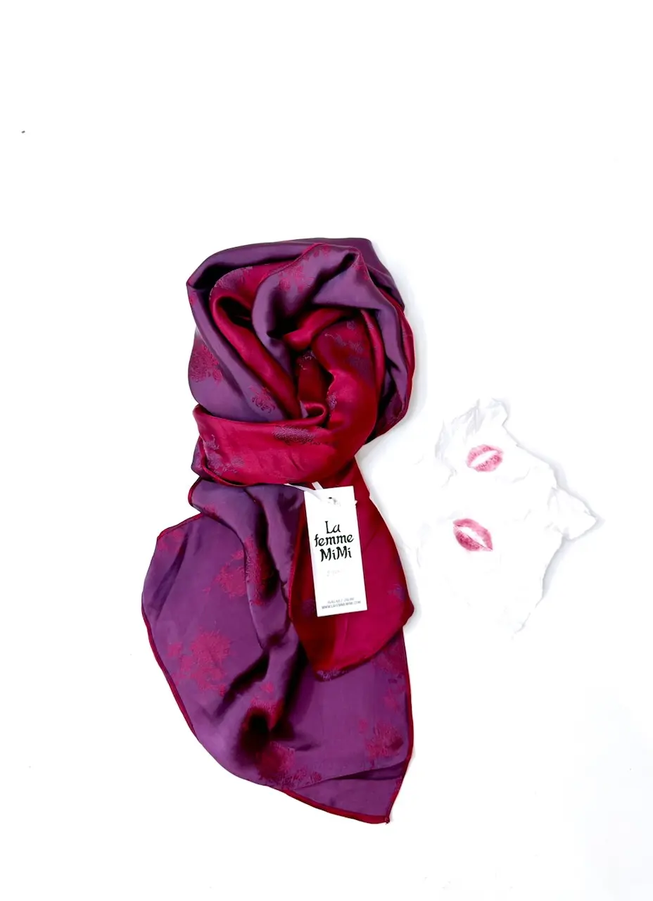 "Rouge" Silk Scarf