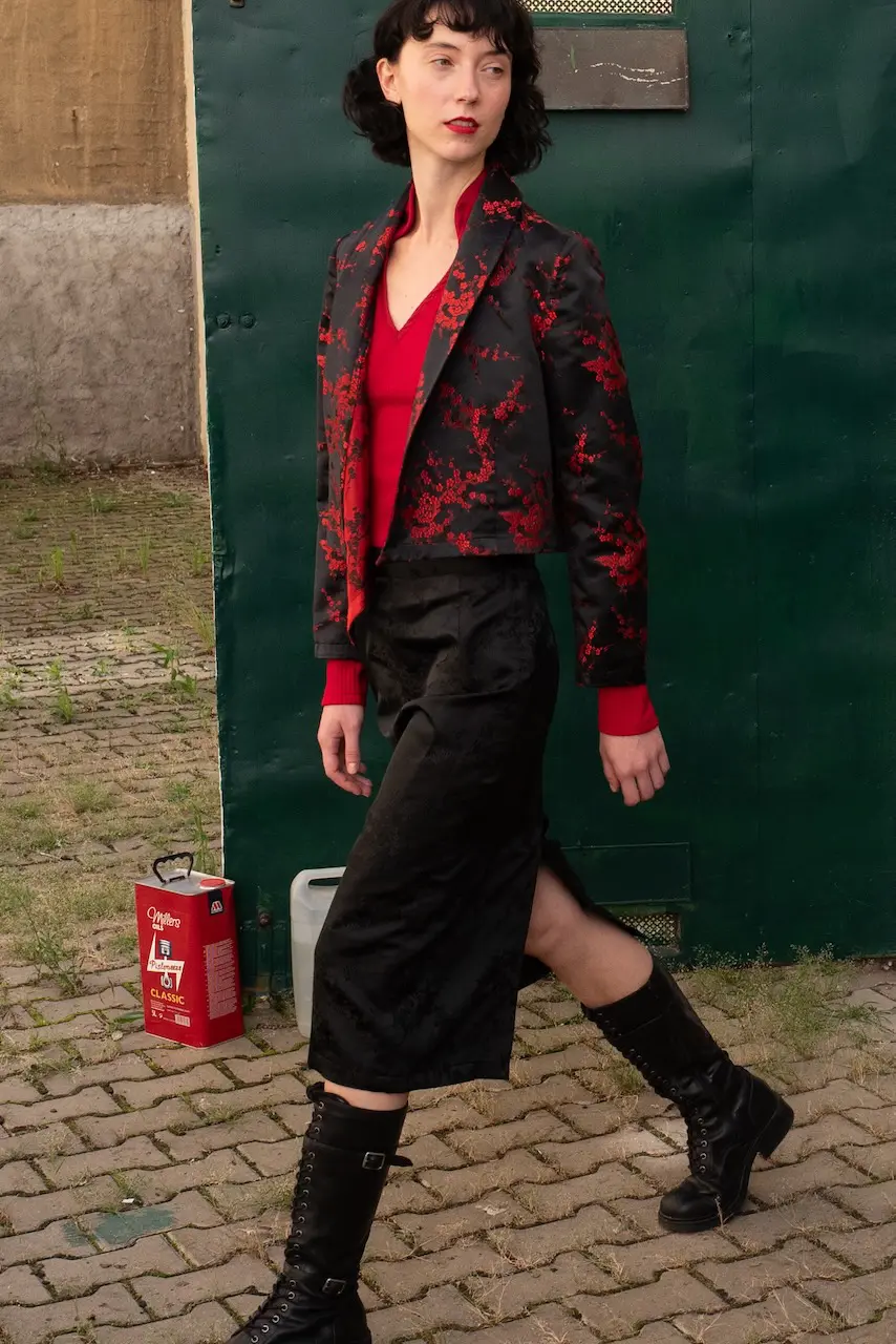 Tailoring Suit - Image 4