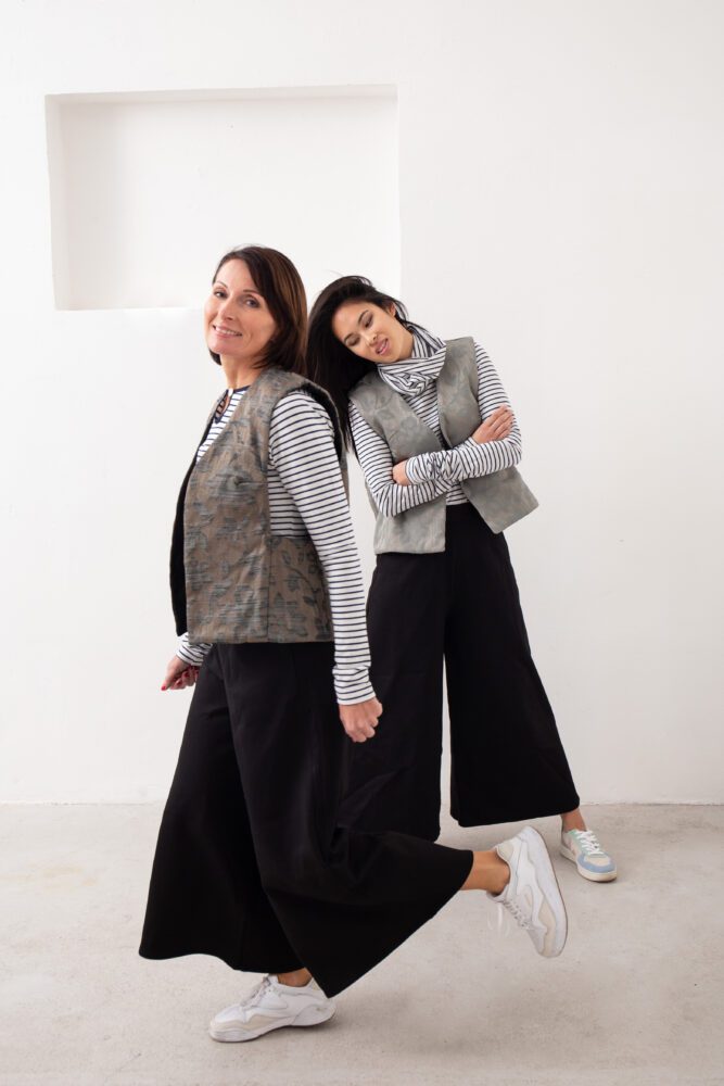 Signature trousers