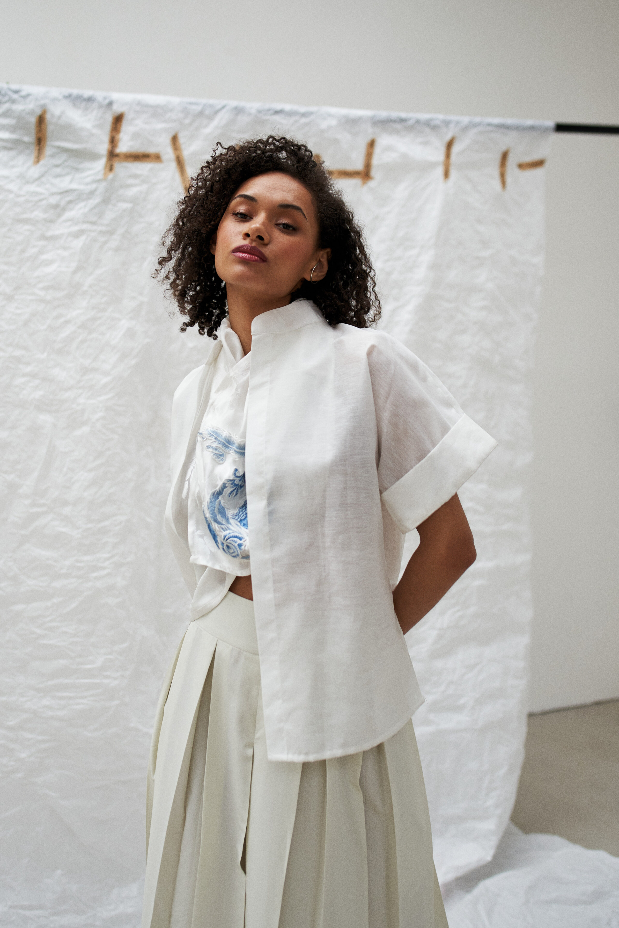 Simple white shirt | La femme MiMi