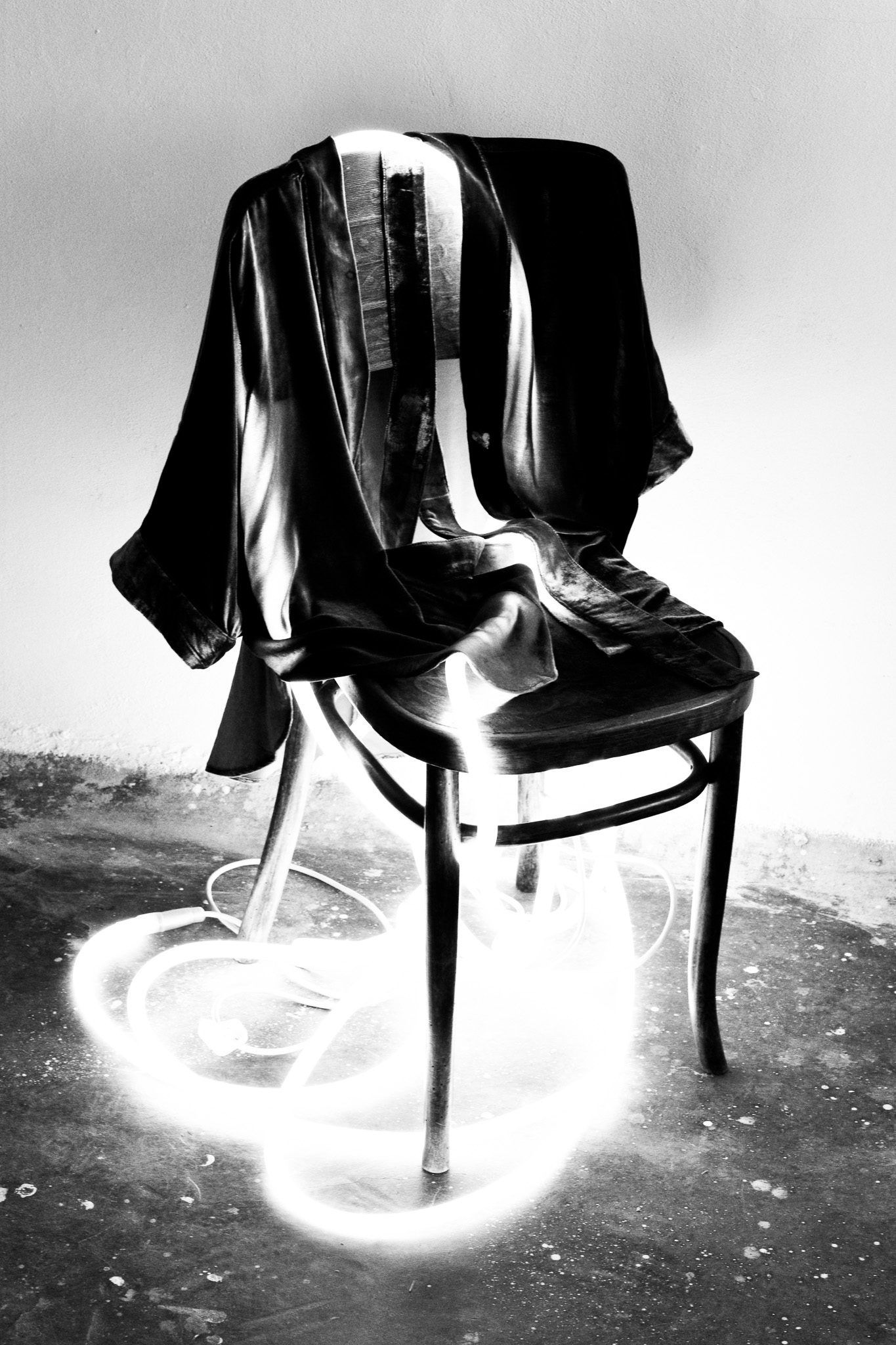 Signature Sametové Hedvábné Kimono - Obrázek 6